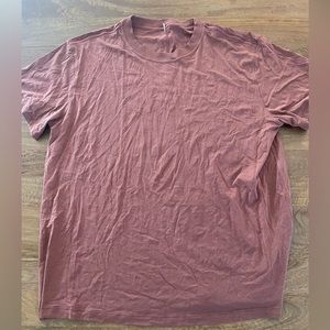 Oversized Lululemon athletic top